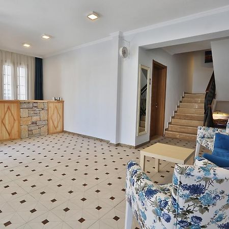 Emre Hotel 10Oda 닷차 외부 사진